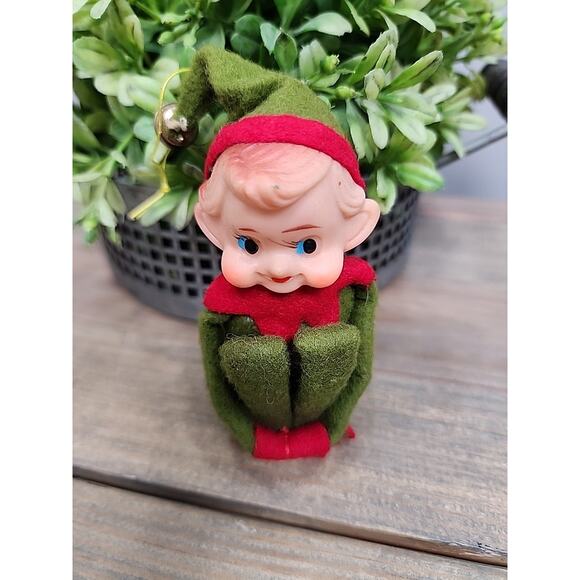 Vintage Elf Knee Hugger Pixie Figure Sakai & Co Ltd Japan Red Green 4" - Picture 1 of 5